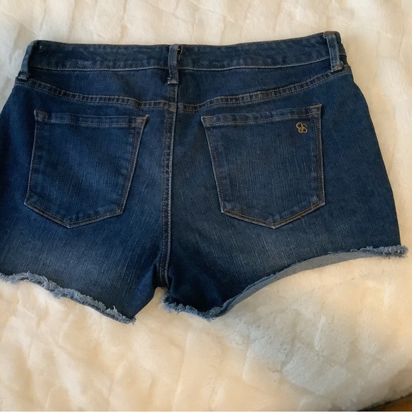 Jessica Simpson Jean shorts - Picture 5 of 7